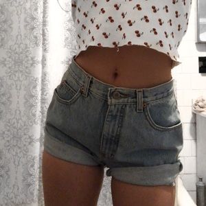 CUTE CALVIN KLEIN SHORTS😍😍😍😍